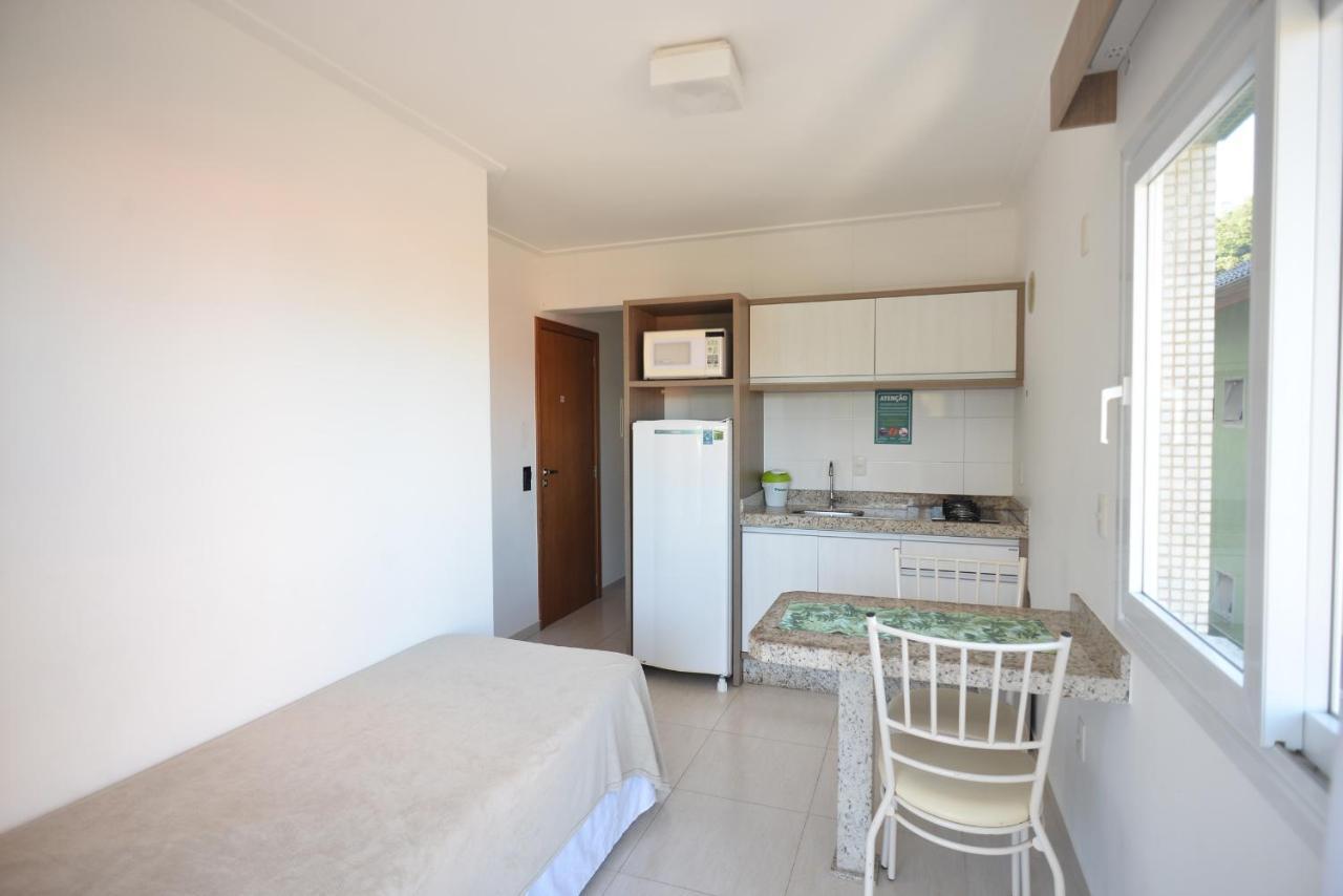 Pousada Villa Maciel บอมบินญัส ภายนอก รูปภาพ