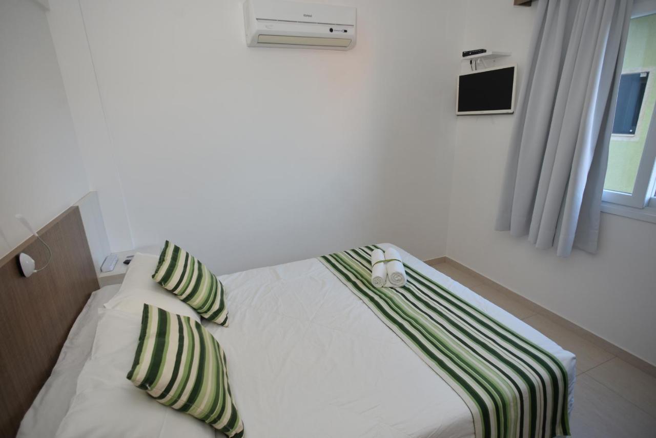 Pousada Villa Maciel บอมบินญัส ภายนอก รูปภาพ