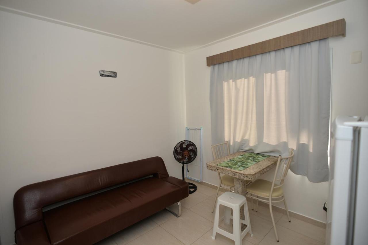 Pousada Villa Maciel บอมบินญัส ภายนอก รูปภาพ