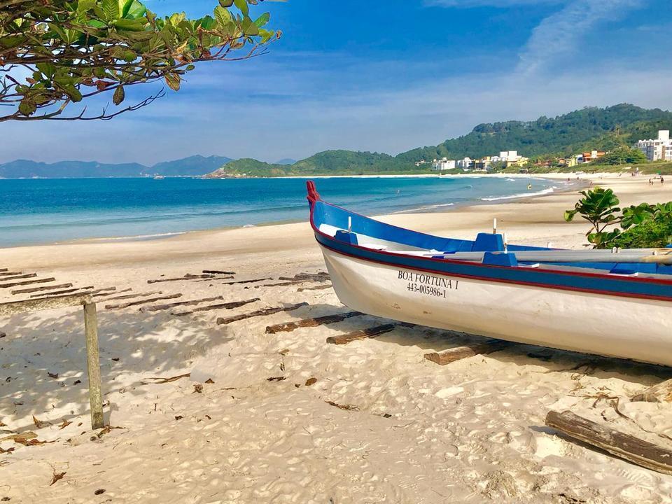 Pousada Villa Maciel บอมบินญัส ภายนอก รูปภาพ